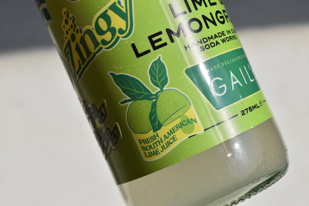 squarerootldn's tweet image. #MakingFresh today+we're cramming in as many juicy fresh limes as poss. Check out @GAILsBakery exclusive, zingy Lime &amp;amp; Lemongrass Soda, made with fresh ingredients, #NoArtificialAdditives +it goes just great with that tasty pastry you've been lusting after ow.ly/f7ir50wGHth