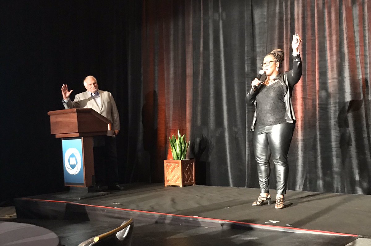 AANY Excellence in Analytics Award <a href="/iianalytics/">IIAnalytics</a> #IIASYMP2019  <a href="/Ford/">Ford Motor Company</a> Finalist! Carlene Bills and John Ginder sharing team initiative on Global Supply Chain Fitness Initiative!