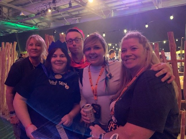 denimjeans32's tweet photo. What a great Runefest! https://t.co/7s34aTyLUH