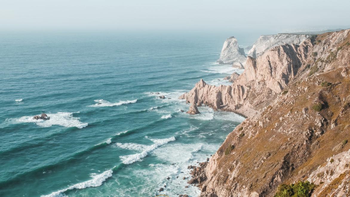 JorgeCarmo9's tweet photo. #Cascais #Portugal #travel #foodies #surf 🇵🇹🌄🏰🏄‍♀️🍴 4 days in Cascais. Cascais is a seaside resort located in Portugal, west of Lisbon. It is famous for its sandy beaches and lively marina. It is also a surfers spot!  https://t.co/RILwjngOcK https://t.co/EeZga2pKZL