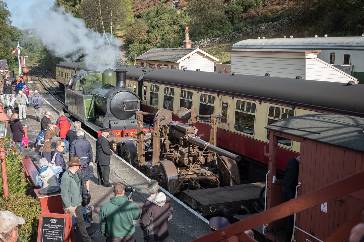 edencamp's tweet photo. What an amazing day on the @nymr accompanying our 3.7 Anti-Aircraft gun travelling the line between Pickering and Grosmont for the 1940s #RailwayInWartime event. https://t.co/spgdumf4dN
#pickeringwarweekend #steamengine #train #ww2 https://t.co/jM1e7UMhN5
