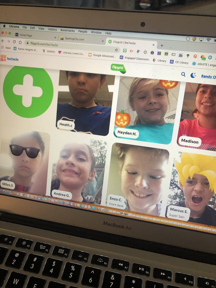My students love incorporating flip grid into their “thinking about reading”. It’s even more fun when they are sharing their thinking with 4th graders from Australia. #globalreadaloud <a href="/Cambridge_AH/">🐴Cambridge Elementary AH</a> #ahisdmystory