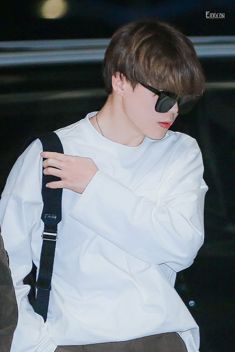 Eidolon_JIMIN's tweet photo. 191009 

#JIMIN #박지민 #지민 
#BTS #방탄소년단 
@BTS_twt https://t.co/Q3220B9n41