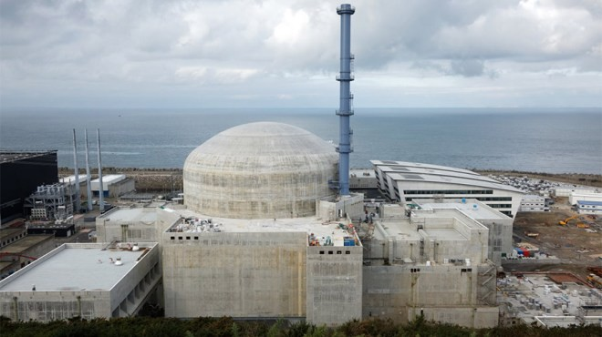 EVANVAERENBERGH's tweet photo. Très bel article de @maxcordiez: "Au-delà des querelles d’ordre idéologique, l’énergie nucléaire est durablement indispensable à l’🇪🇺." "Les raisons qui ont conduit au choix du nucléaire en 🇫🇷 dans les années 70 sont plus que jamais valables aujourd’hui." https://t.co/dcOZM24ck9 https://t.co/cpBUxwPizP