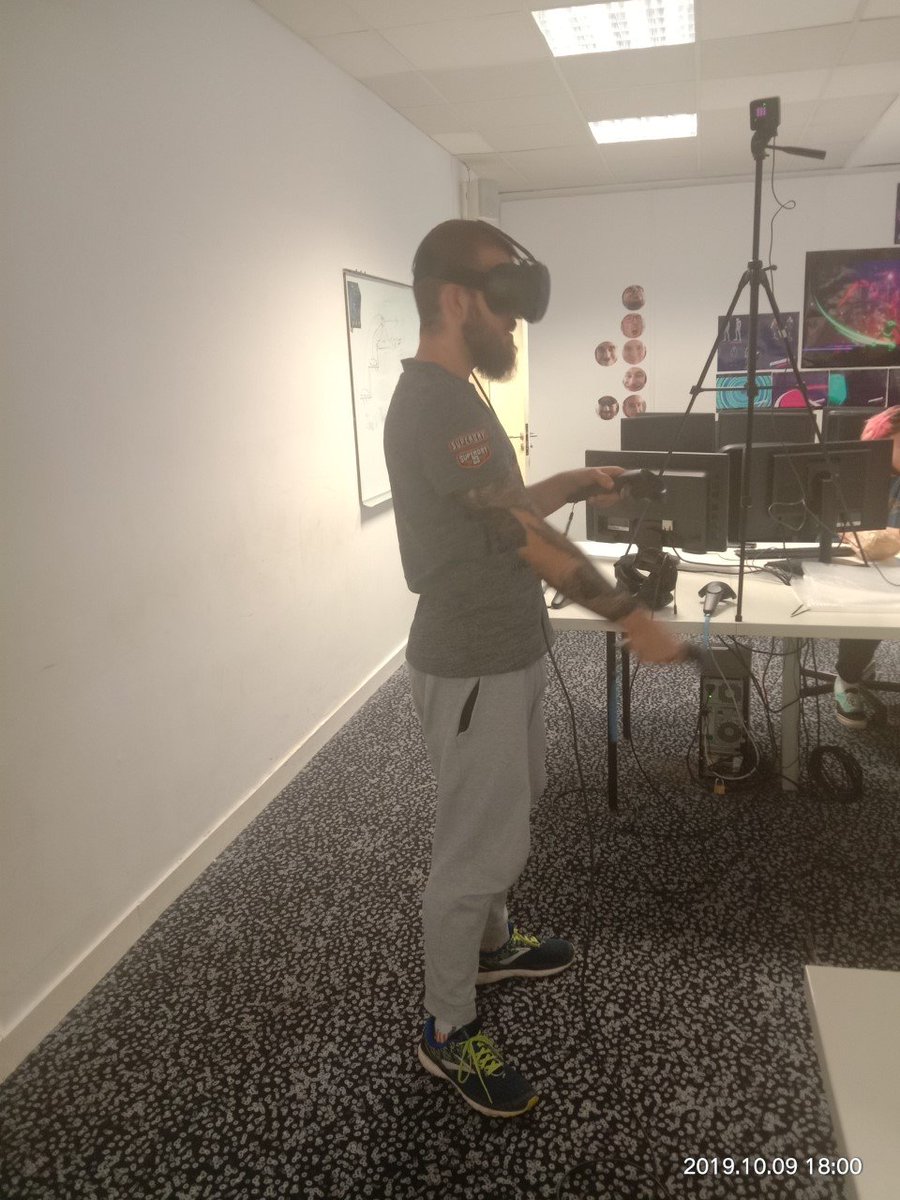 GamesRocksolid's tweet photo. First playtests for the prototype by Quentin! 
#playtest #vr #virtualreality #gamedesign #rocksolidgames #htcvive #unreal https://t.co/WejWa2P1Ma