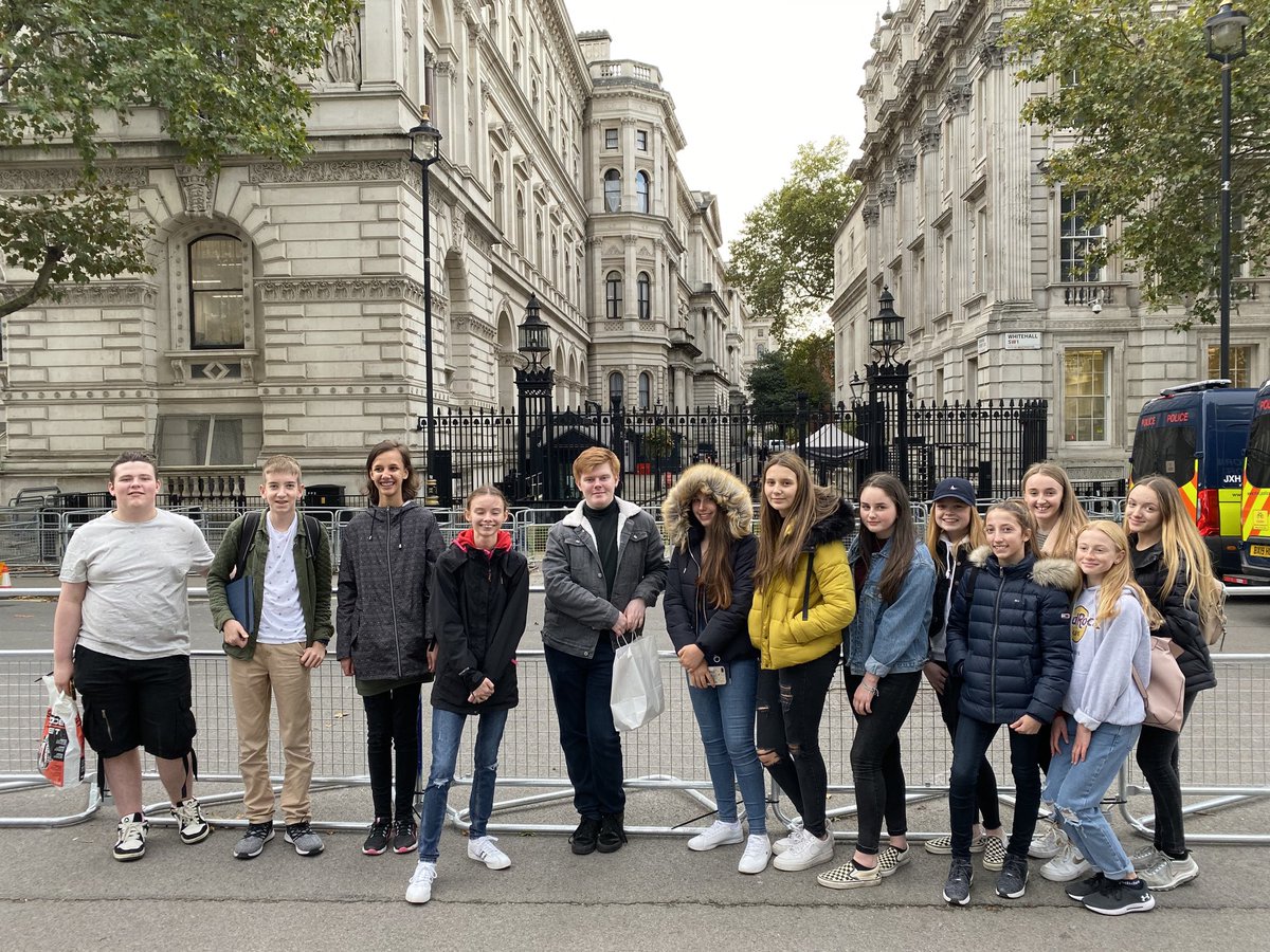 LLOBScience's tweet image. Is Boris home? #DowningStreet #llobLon19