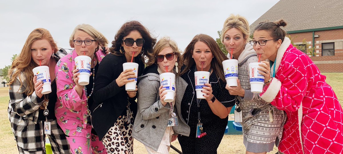 Ashley Elliott tweet media