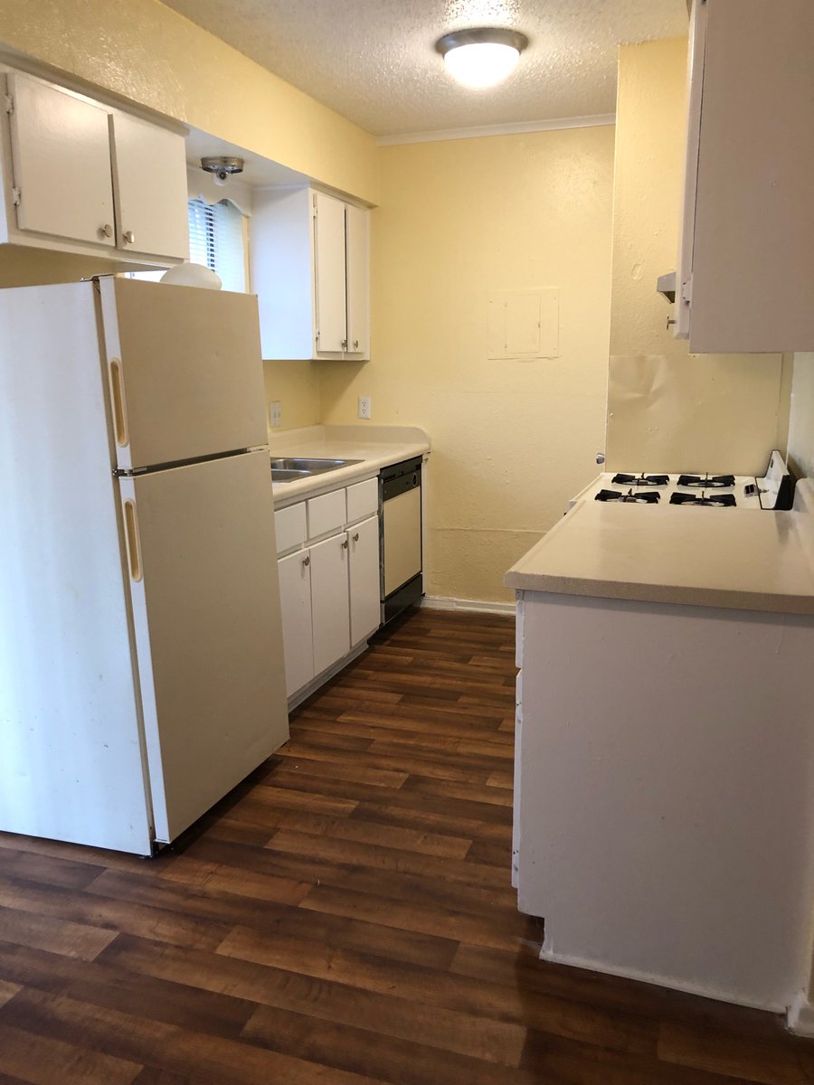 VDSonoma's tweet photo. #fallspecials #apartmentshomes #VDS come let us make choosing a home a little easier https://t.co/sQVA7LyYgE