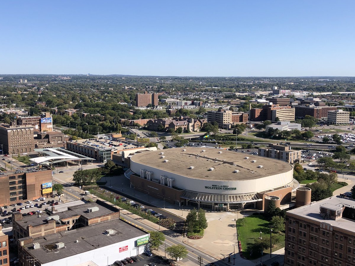 midwestmarkross's tweet photo. Beautiful views from the top of The Lumen @playhousesquare! So proud to be a board member and excited to see the progress of this amazing structure that will add to our Cleveland skyline in 2020! #TheCLE #ThisisCLE #ClevelandRising #CLERising  #ForwardCLE https://t.co/FfV71Efgvy