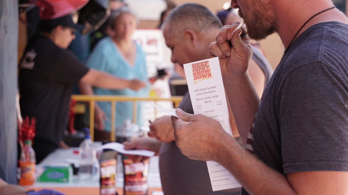 NMStateFair's tweet photo. It's Wednesday!!
And today we are currently thinking about how great it would be to have a jerky contest going on right now. Did you go? What did you think? Should we do it again?
#LoveIsInTheJerky #2019JerkyShowdown #NMBeefJerky https://t.co/CdS5azEK5n