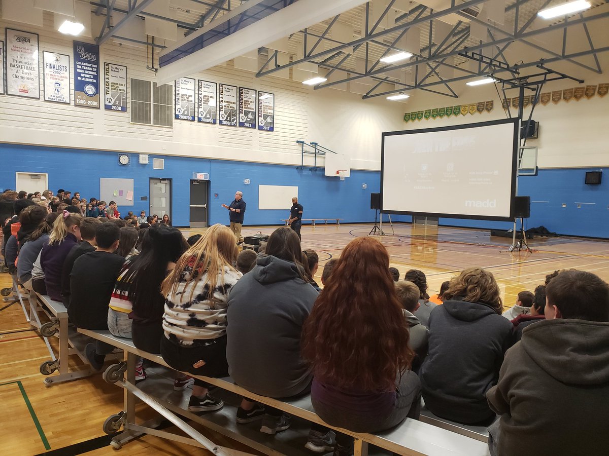 stmarys_veg's tweet photo. Thank you to Brandon from @maddcanada for sharing a powerful message with our students today! #makepositivechoices choose a #designateddriver #reportanimpaireddriver https://t.co/s39kNTVWoM
