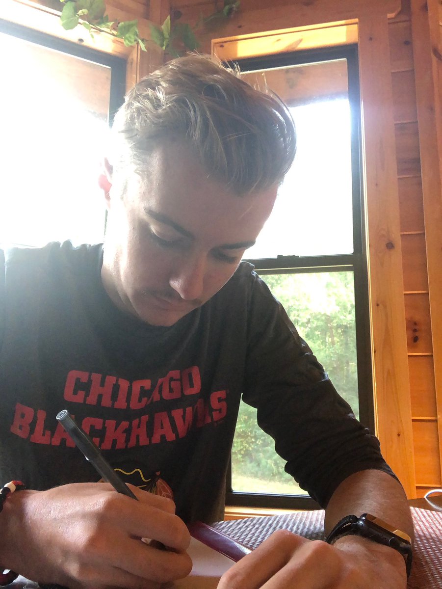 TheNLaPage_'s tweet photo. Team Color Rush has signed former WR Noah Ciarlette (@noahciarlette13) as Offensive Coordinator for the Shorewood Turkey Bowl. Placed on the IR late last month, he is taking his talents to coaching. #STB19 https://t.co/DKcnqsGVQE