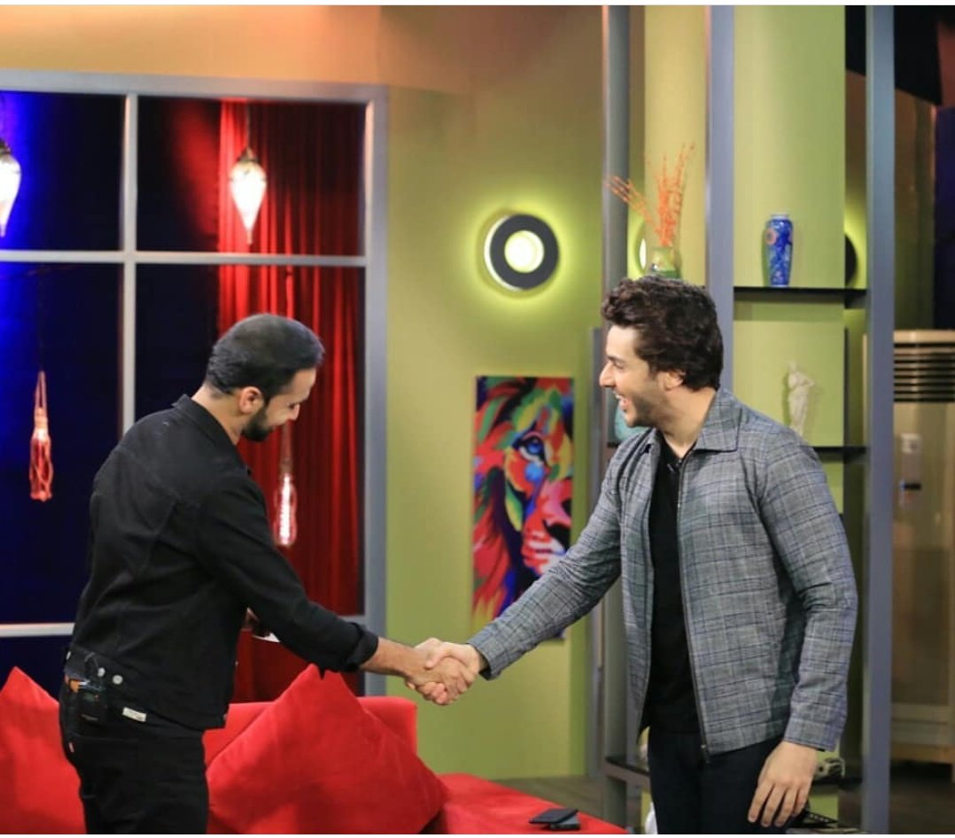 nidazahra_'s tweet photo. Super Excited To Watch This Amazing Interview of #WassemBadami wt #AhsanKhan 😄👍
Weekend Gonna Be Special 😎❤
@WaseemBadami @Ahsankhanuk https://t.co/aFDuGOziaM