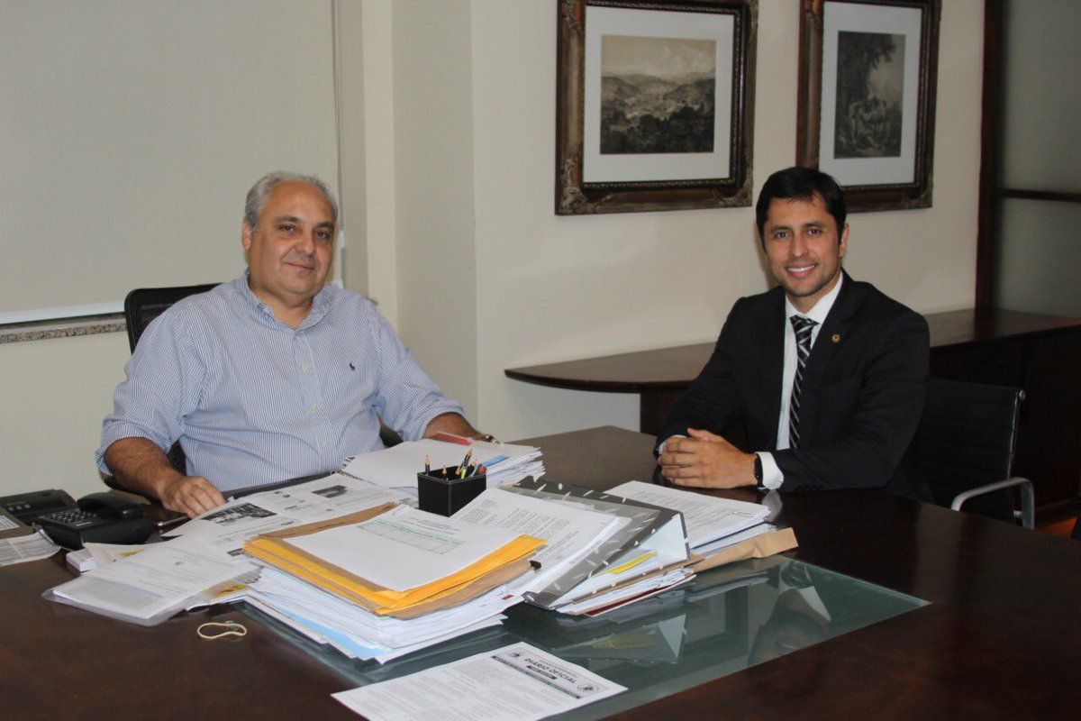 DepMarcelo's tweet photo. Recebi hoje  o deputado estadual @duartejr_ . Conversamos sobre a São Luís de hoje e a do futuro. https://t.co/DFSEnCMeXL