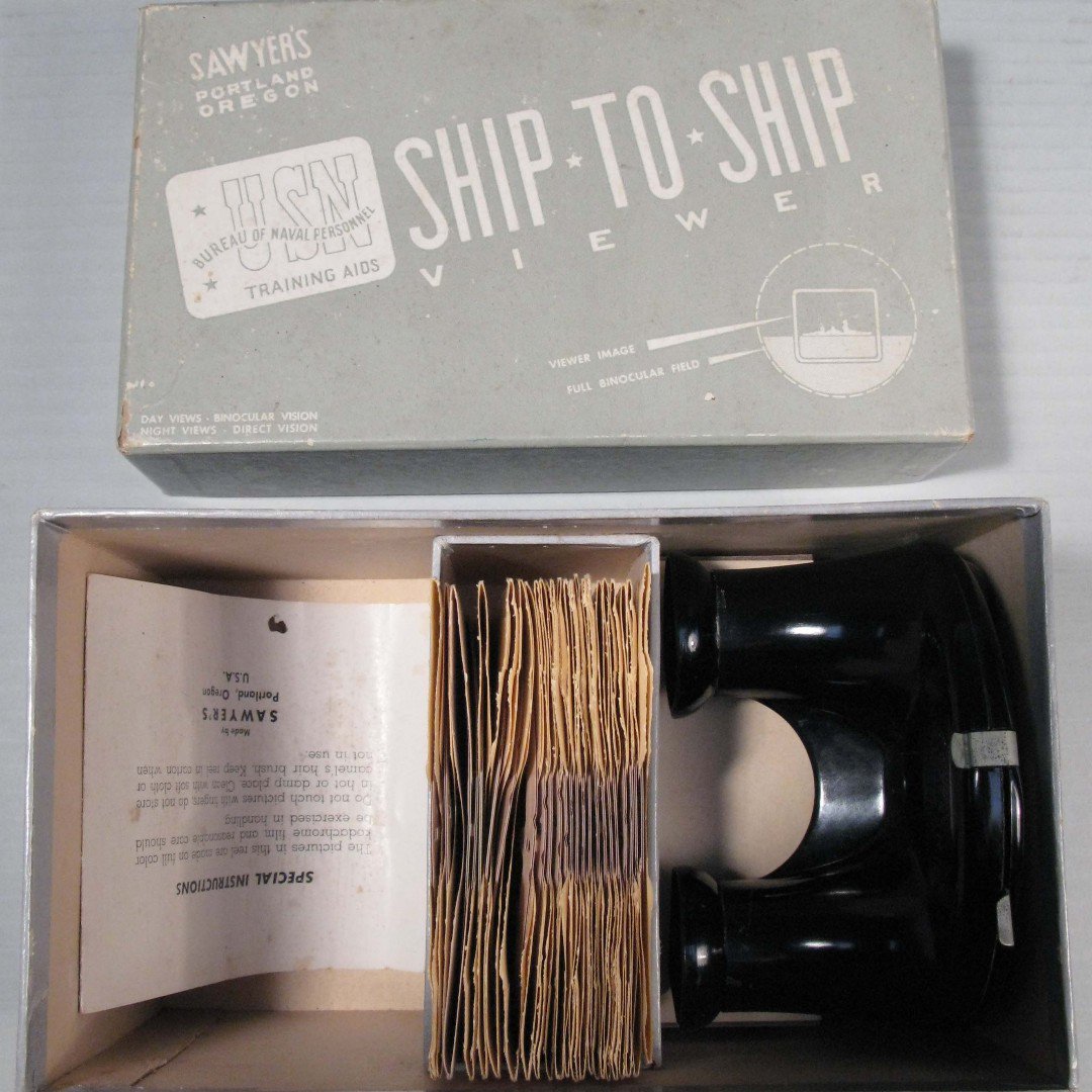 NZNavyMuseum's tweet photo. Remember #Viewmasters from your childhood? The Sawyers Viewmaster was used to train sailors to recognise enemy ships c1940s #NZNavy #WW2 #History https://t.co/67zFZyT2Ld