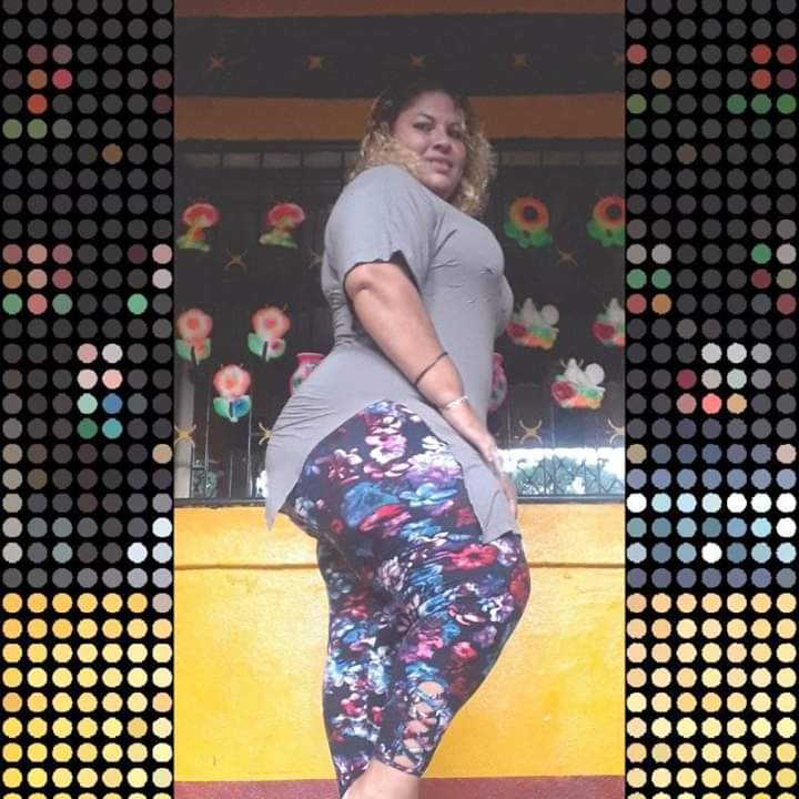 Spy2113's tweet photo. Chulada de madura gordibuena 🐽🐖🐷😍📸🔥 #Like #Rt subiré mas de #JanethZambrana 📸🔥 #FotosDelFace 📸🔥😍🍑 súper culona https://t.co/SFMJ4wOXBn