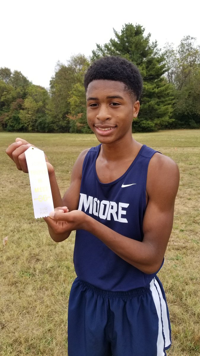 Moore_XC's tweet photo. Third race, third place! Fountain finishes Triple M #3 in third with a season PR! https://t.co/Aie3OjNY7R