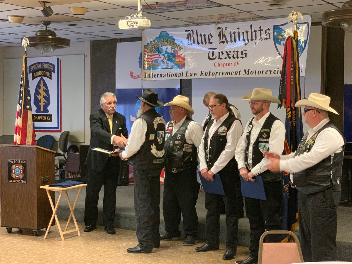 raylopezfortx's tweet photo. Proud to present recognitions of merit to members of the Blue Knights IV for their heroic actions earlier this year that saved the life of one of their members. Thank you for the invitation and for allowing me to express my gratitude and the gratitude of Texas. #RIPRaul #Txlege https://t.co/E2xCwAt4i1