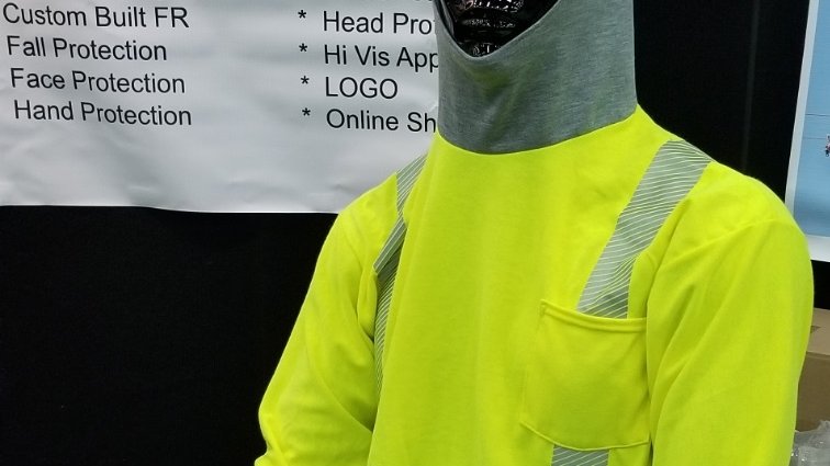 TheManStore_'s tweet photo. #THANKS to those that visited our Booth at the #ICUEE2019 Expo last week! Huge Success! Check out our New #AmeriFireAR #HiVis #ArcRatedTShirt with attached Balaclava #MadeInUSA & #ArcRatedJacket #ArcRated4SeasonParka #ArcFlashWorkwear Shop #TheManStore at
https://t.co/QF4wFmcPrO https://t.co/TdynNS1b49
