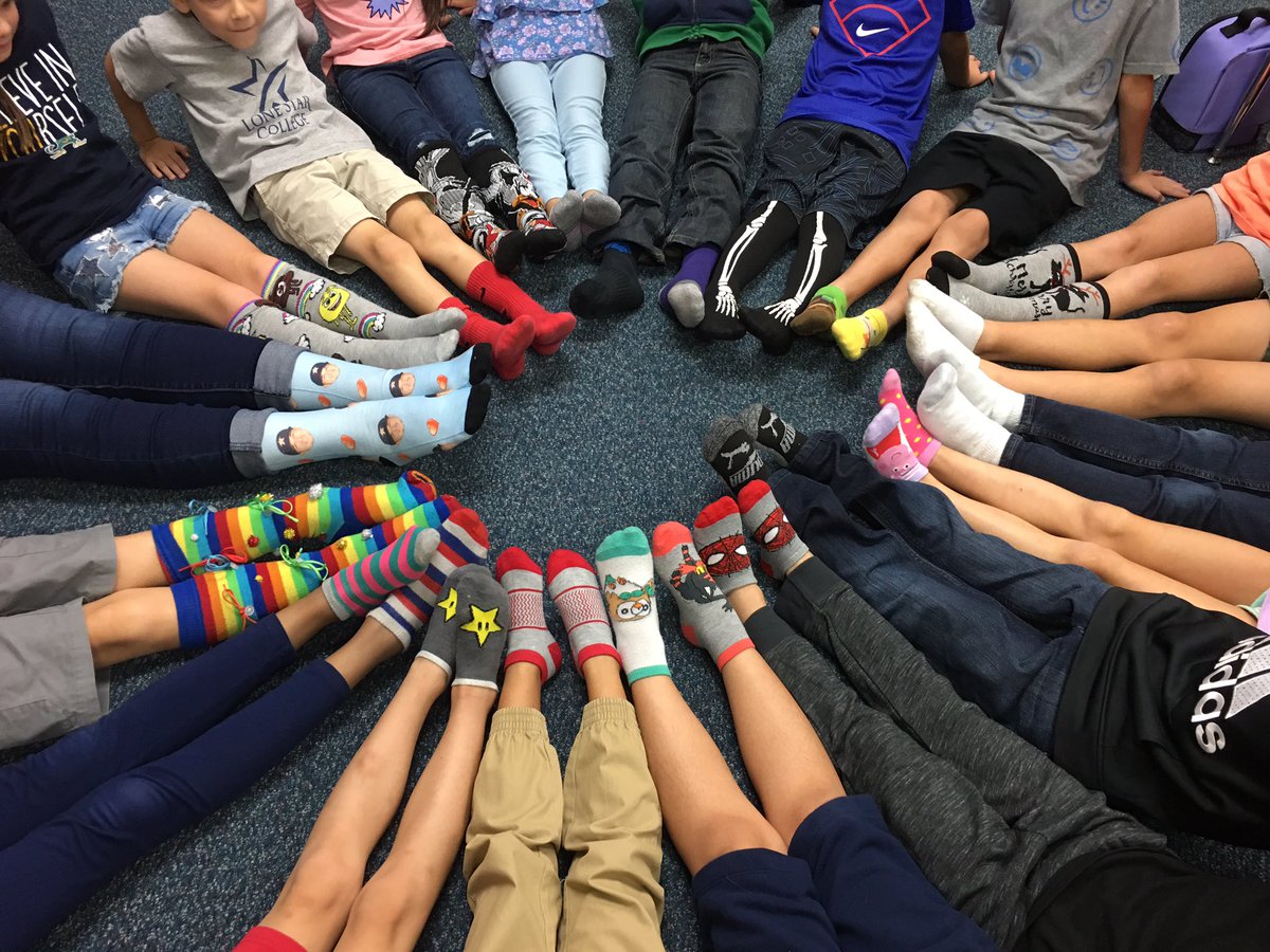 grishamjoann's tweet photo. We earned our first class reward for Boosterthon.  Our class had fun wearing their crazy socks today. @Boosterthon @RobisonES #KindnessIsOurCompass https://t.co/4TBU3CKy0o