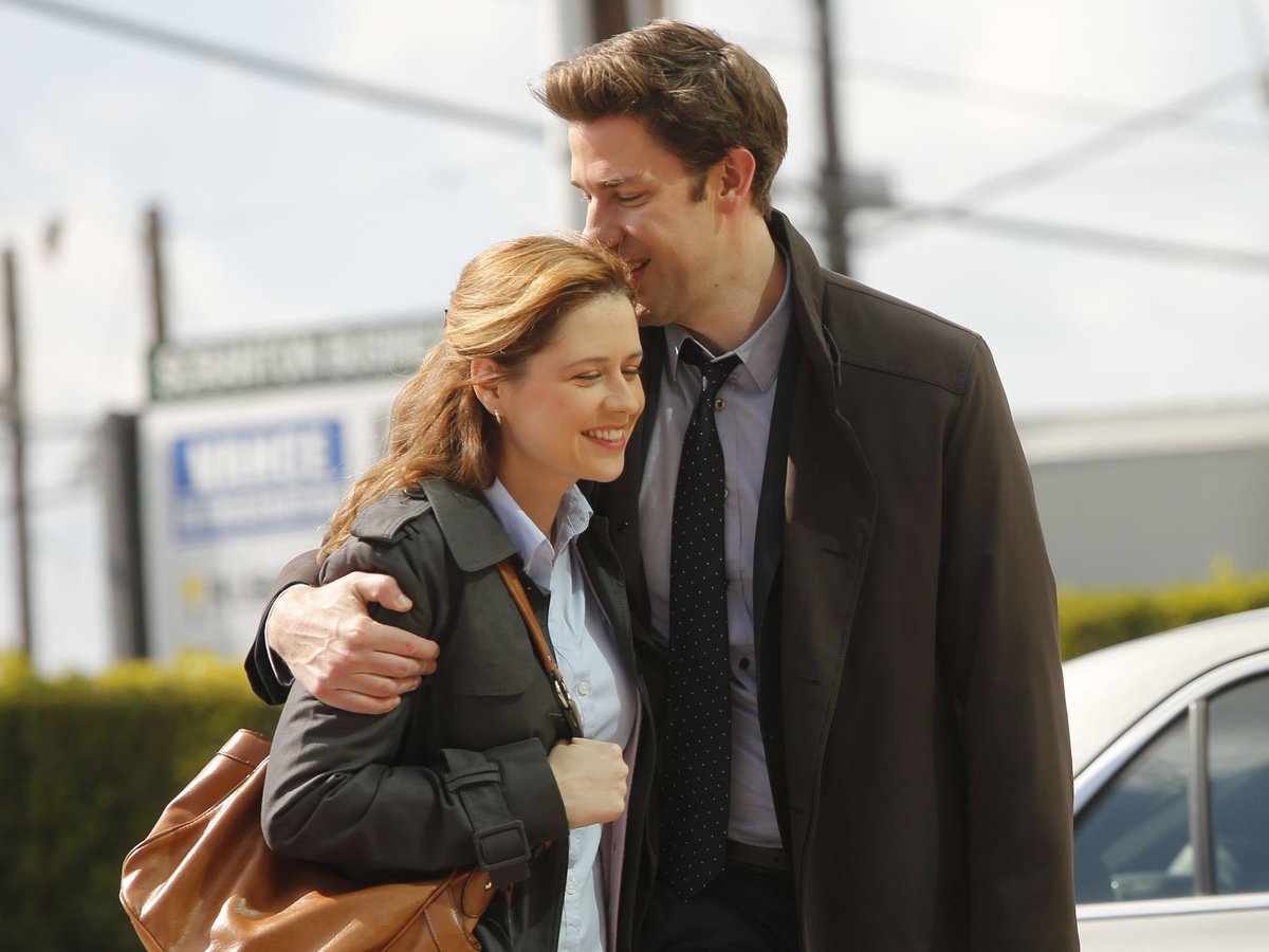 JimHalpert__'s tweet image. Jim and Pam’s 10 year anniversary would be today ❤️