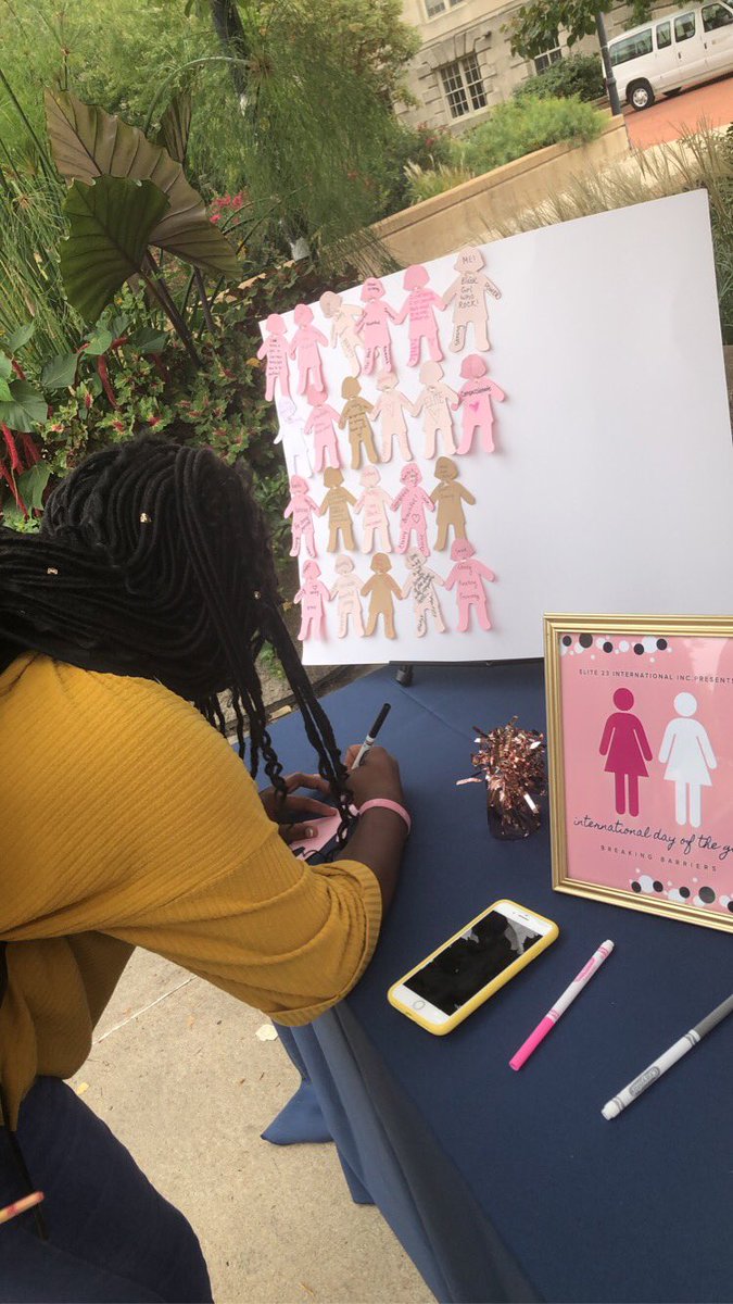 elitexcellence's tweet photo. International #DayoftheGirl 🌸👧🏾💖 https://t.co/pis1VI8EHT
