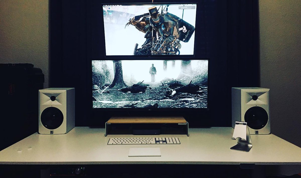 LandMineChimera's tweet photo. New editing station set up! #multicamediting #finalcutpro #fcpx x #videoediting #filmmaking https://t.co/PAh90D7bRo