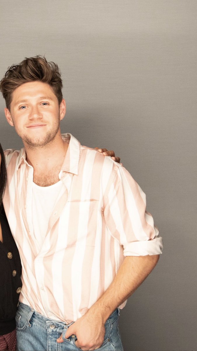 mylifeisirish's tweet photo. niall being a model 24 hours a day https://t.co/etK4nfKQFF