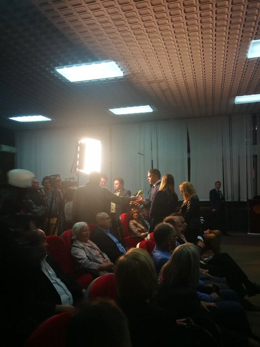 CenterAtlantic's tweet photo. Во моментот во Штип, панел дискусија "Улогата на Република Северна Македонија во НАТО" со министерот за надворешни работи, Никола Димитров и амбасадорката на Велика Британија и Северна Ирска, Рејчел Галовеј. 

Фала Штип! Се гледаме наскоро во Куманово

#НАТОКараван #НиеСмеНАТО https://t.co/SMCqCkvyWx
