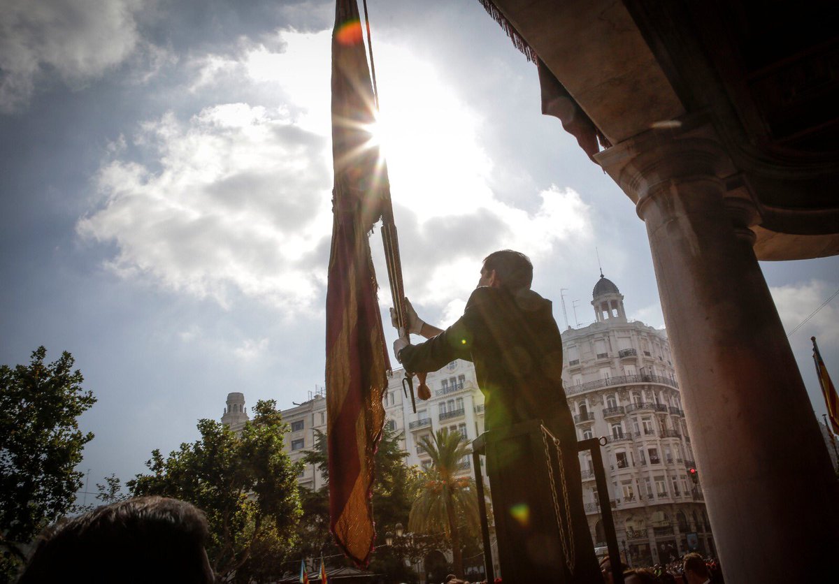 joanribo's tweet image. El #9dOctubre ha de ser un dia de retrobament, de celebració i reivindicació. Des de la pluralitat, unim les nostres veus per a defendre el present i el futur de #València

levante-emv.com/valencia/2019/…