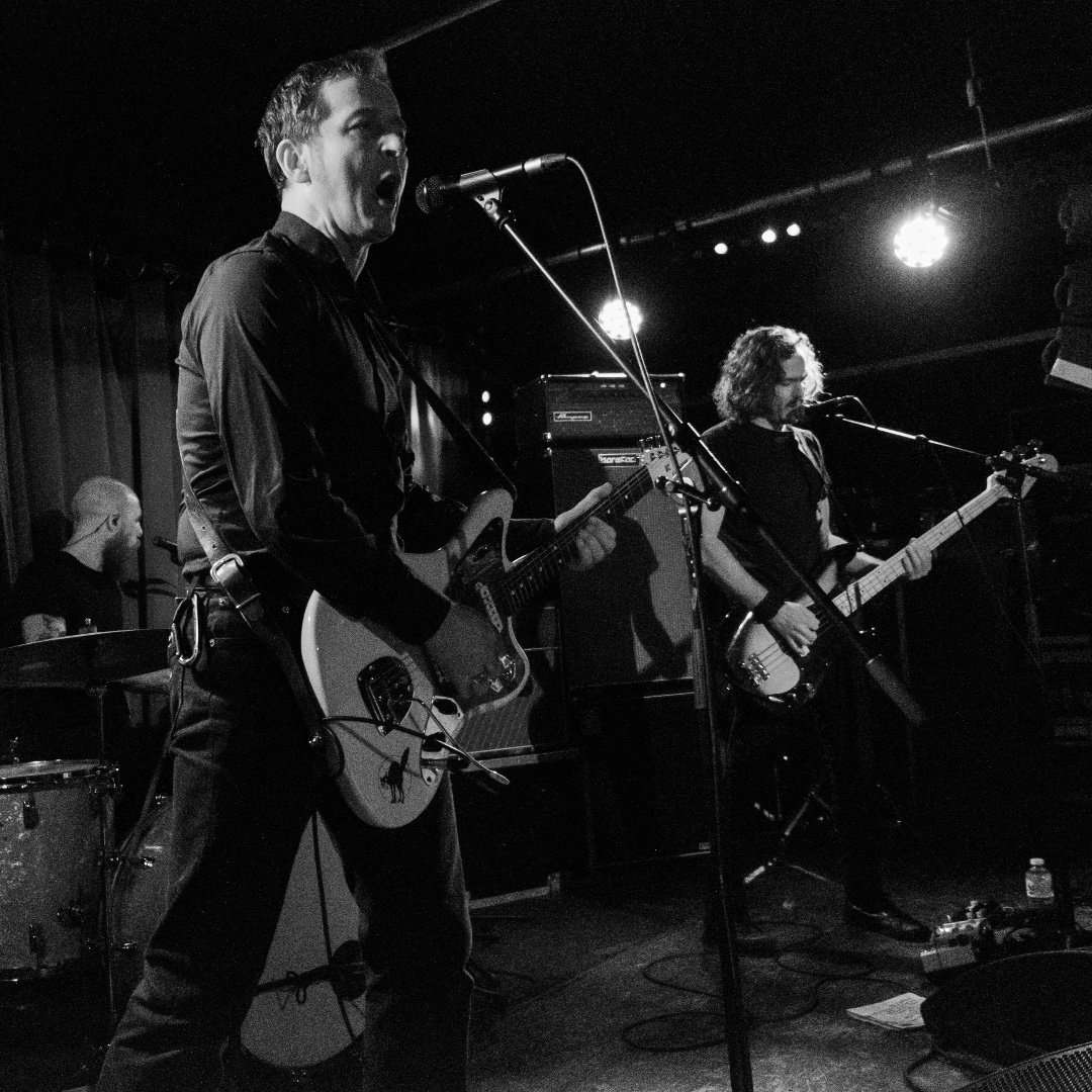 TheAngryCats's tweet photo. @TheAngryCats en concert au Chinois lors du Call me animal rock festival, par @JeanFab1 
Avec @fredalpi, Fabien Mysak et Mathias Lopez

#theangrycats #powertrio #rock #alternativerock  #postpunk #experimentalrock #paris #france https://t.co/XXH68ztVPF