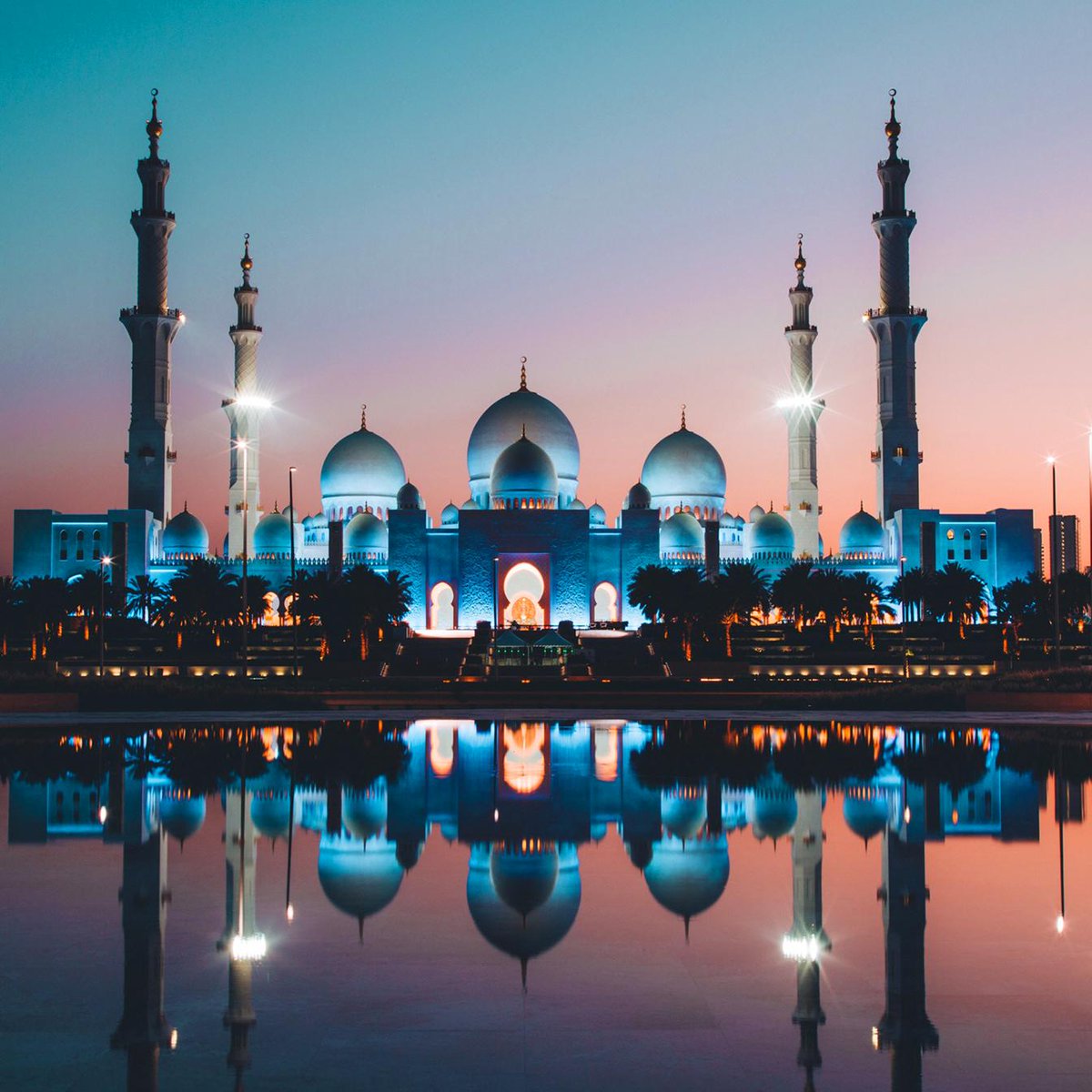 Descubre el viejo y el nuevo #Dubai desde una perspectiva única. 
¡Una ciudad que hay que ver para creer!
bit.ly/2l62X6D

.
.
.
#RoyalCaribbeanMéxico.🛳