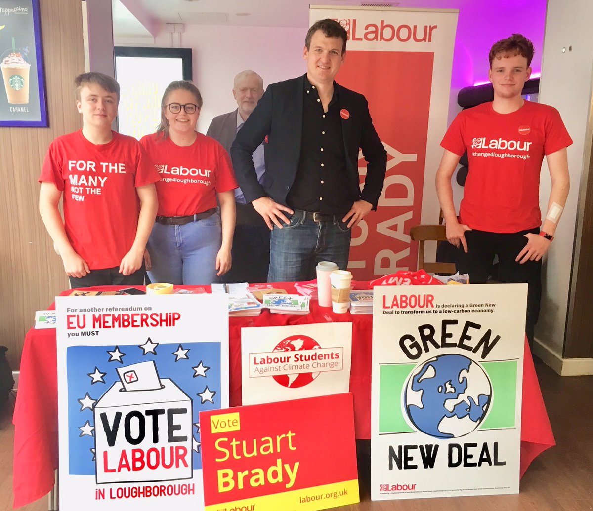 LboroLabour's tweet photo. Great to welcome new @lborouniversity students to the @LSULabour info stall with @stuart4lboro today and spread the word about the @LabGND https://t.co/NI5my2ldN4