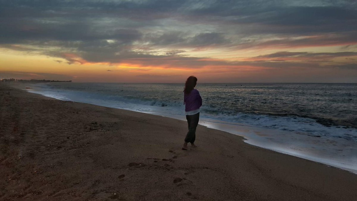 Mayoba11's tweet photo. La canción del mar, ¿termina en la costa o en el corazón de aquellos que la escuchan?
(Khalil Gibran) https://t.co/VxHkP19lOG