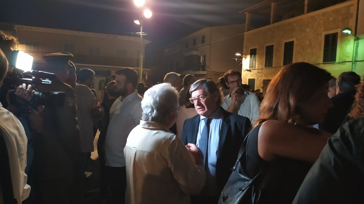 ParlamentIB's tweet image. Un any després de la torrentada al Llevant de Mallorca, a Sant Llorenç recordam i homenatjam les 13 víctimes mortals d'aquell dia fatídic, i agraïm també la tasca a totes les persones que permeteren al Llevant tornar-se a aixecar