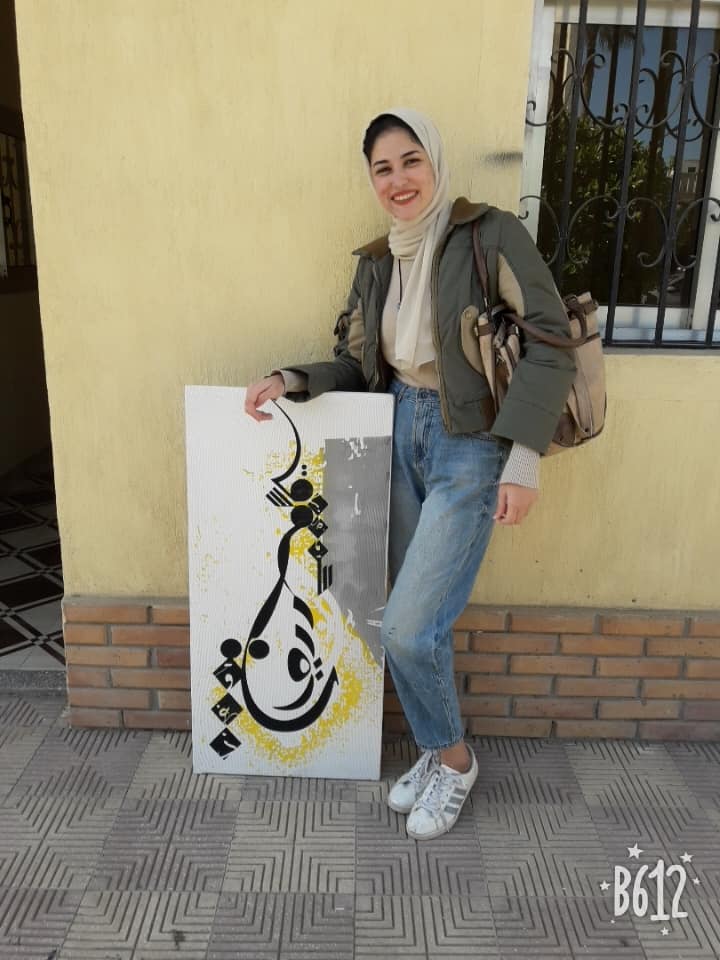 MennaAl86510036's tweet photo. ساره فياض معايا من اربع سنين زميلتي في القسم وجدعه جدا دايما واقفه مع اي حد لو احتاج حاجه ضحكتها ماليه وشها مهما حصل سارة السنه مبدأتش معانا الدراسه مختفيه من 12يوم اختفاء قسري محدش يعرف عنها اي حاجه ربنا يرجعك لنا بالسلامة يا حبيبتي
#ساره_فياض_فين 
#انقذوا_ساره https://t.co/LToqQIZYWn