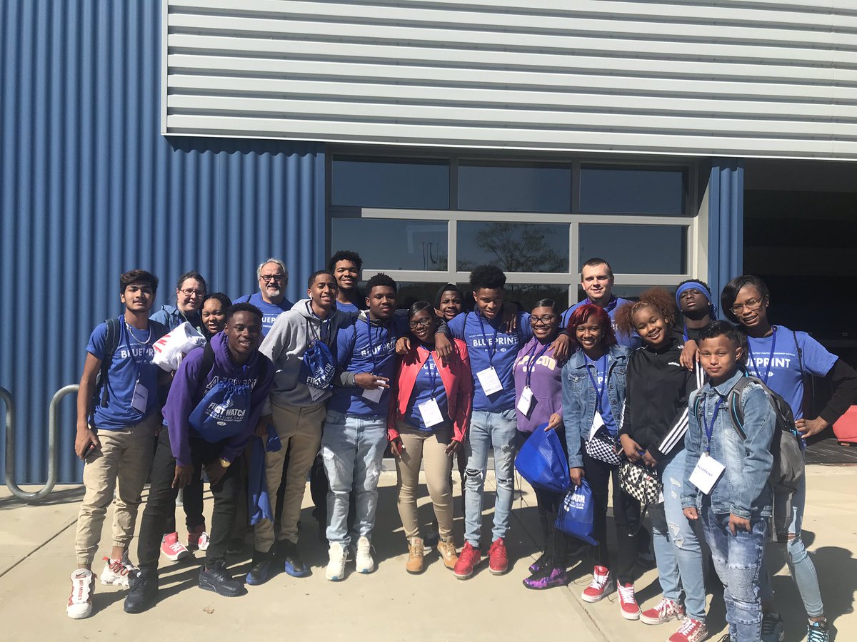 AikenFalcons's tweet photo. #AikenSALT and student leaders had a great time at @MunozFoundation Youth Leadership Seminar! We are very excited about our #AMFChallenge project.  #BlueprintCincy https://t.co/eN8rr3ILw7