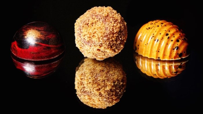 Vancouver Is Awesome (@viawesome) on Twitter photo These limited-edition chocolates perfectly capture the flavours of fall ow.ly/iCGJ30pH2Sp <a href="/FoodGays/">The Food Gays</a> <a href="/Chez_Christophe/">Christophe</a> These limited-edition chocolates perfectly capture the flavours of fall ow.ly/iCGJ30pH2Sp <a href="/FoodGays/">The Food Gays</a> <a href="/Chez_Christophe/">Christophe</a>