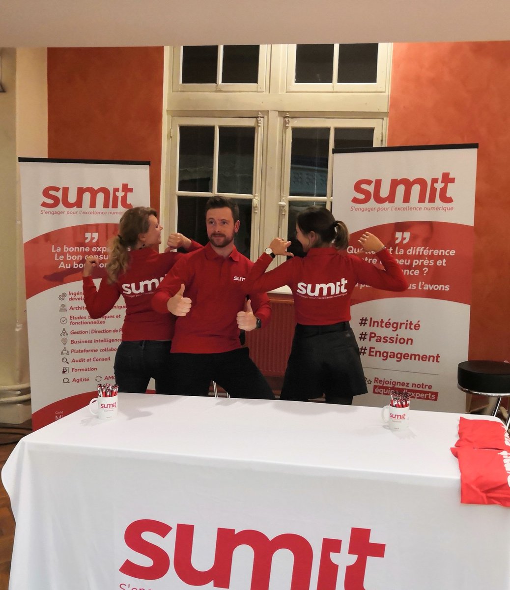 En pleine préparation pour l'#AgileTourLille ! So exciting 🤩
Cc <a href="/NordAgile/">Nord Agile</a> <a href="/ScrumingMat/">Mattieu</a>