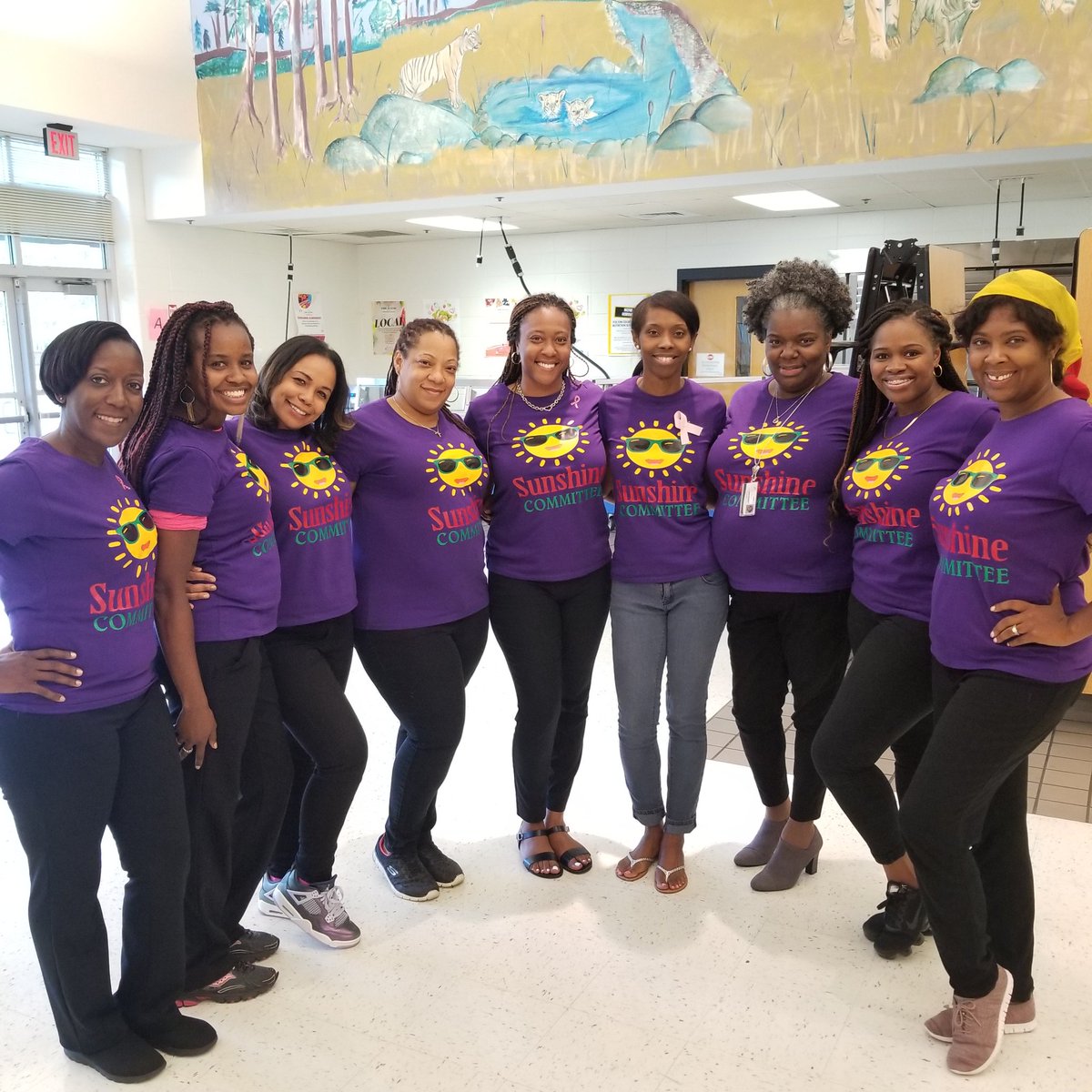 DMills01's tweet photo. October is often a hard month for teachers and staff, so I enjoyed spreading sunshine with my Sunshine Committee yesterday 🌞. #culturematters #itsthesimplestofthings #snackwagon @StonewallTell https://t.co/FNDQ1SMUsV