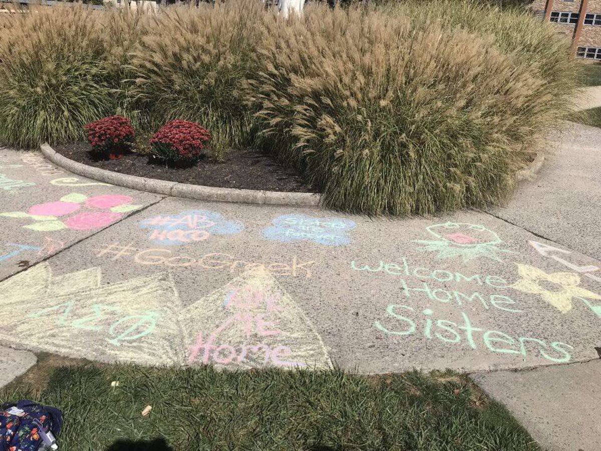 LambdaSigma_Phi's tweet photo. another sunny day on the mountain top is perfect weather for the sidewalk chalk activity for the Battler Cup! we are so proud of our sisters! good luck to everyone else who participated too!🤗we have some really artistic people at AB! #ABhoco https://t.co/undC6hatiY