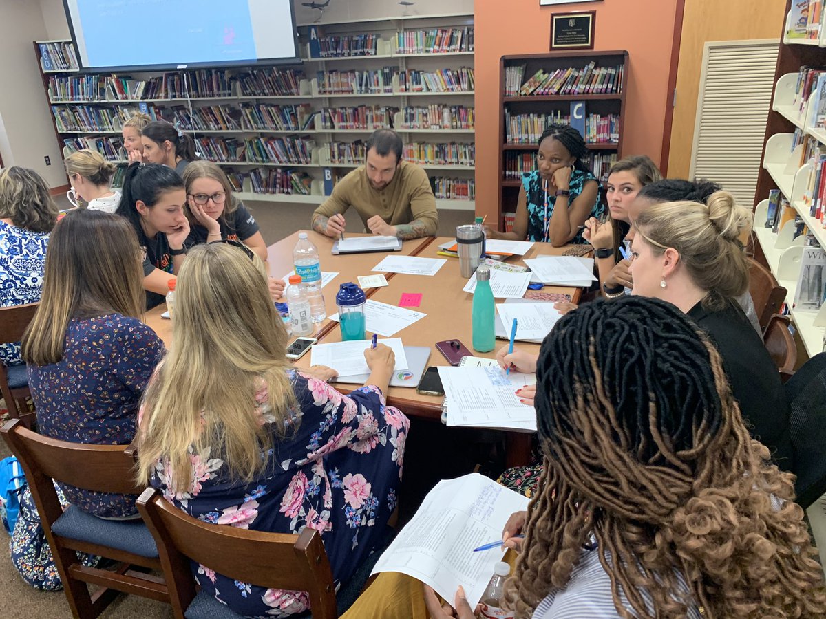 NewRiverElemen's tweet photo. Diving into SEL abilities and behaviors #committed2success https://t.co/PEOs1P5rAp