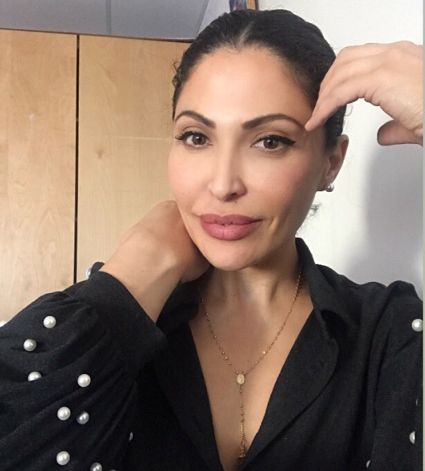 UTheKnockOut's tweet photo. Happy Wednesday Folks!
Trying to ‘class’ things up with the pearls!!🤪🤣🤣🤣🤣 Wishing you all an amazing day!!
#stayhumble #stayfocussed #perseverance #gettgingsdone #ursulastolf #urstheknockout https://t.co/fraPCwE8Tk