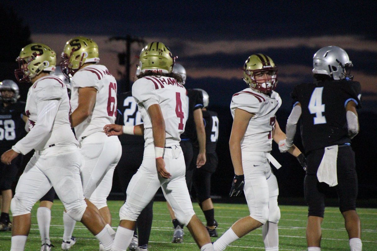 SRHSsquawk's tweet image. It was a hard fight during FNL. Next up, a non-league matchup with Mountain View. ⁦@Football_SRHS⁩ #GoHawks