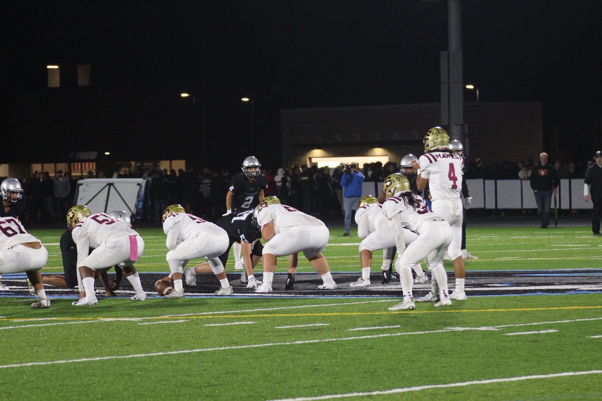 SRHSsquawk's tweet image. It was a hard fight during FNL. Next up, a non-league matchup with Mountain View. ⁦@Football_SRHS⁩ #GoHawks