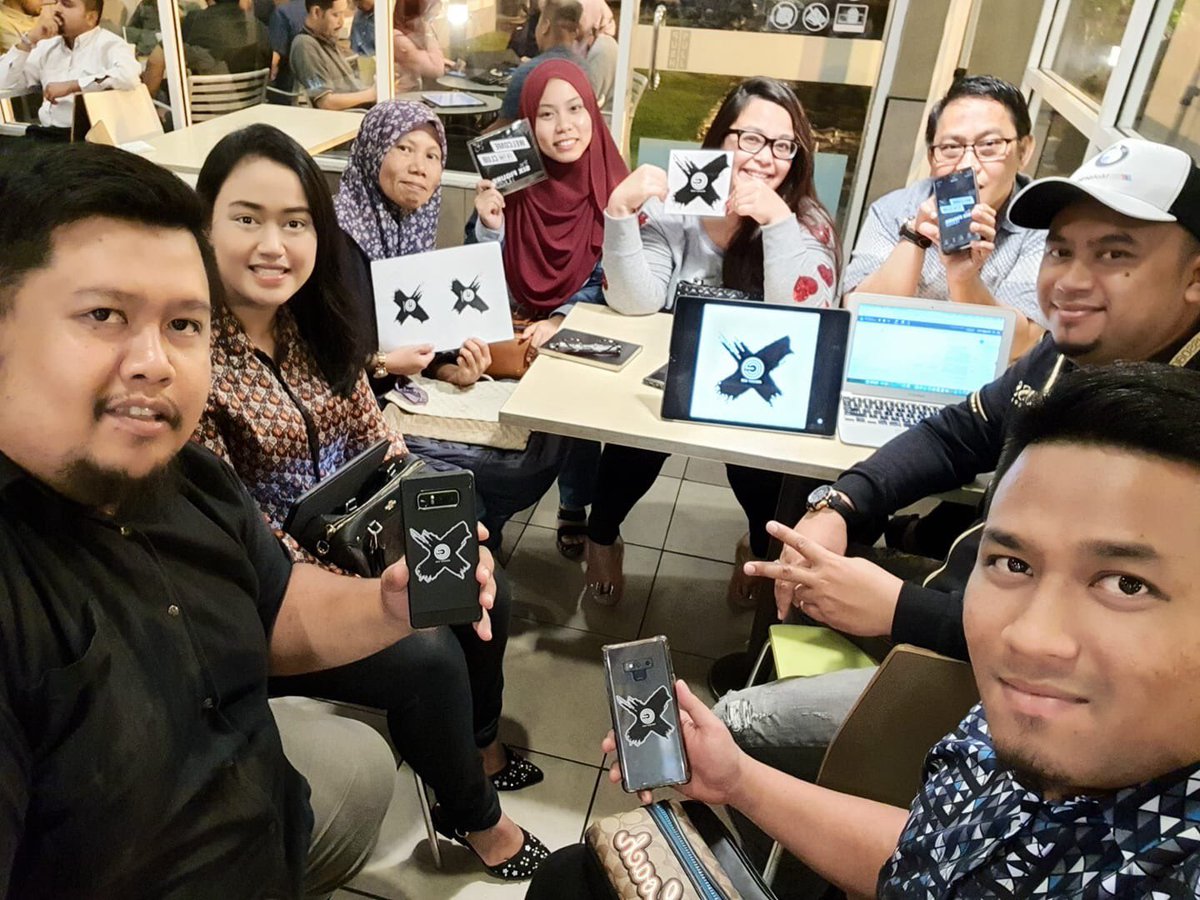 Syafiqa61023706's tweet photo. Focus Untuk Capai Kejayaan..!

Sangka baik baik..fikir baik baik..Yang baik2 je yg datang..

https://t.co/1sBNnV0ROg

#GH7
#theCeoX
#R35pect
#pemburusixfigure https://t.co/9X9ZiIHlMd