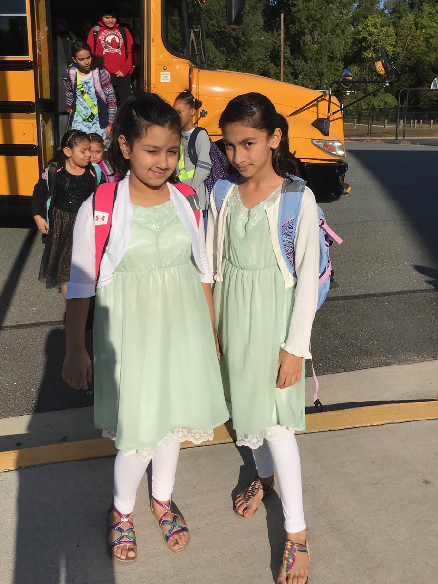 SusanWa118's tweet photo. It’s twin day ⁦@CameronElem⁩! The 4th team decided to go for quintuplets instead! https://t.co/Y0IA1NwwX2