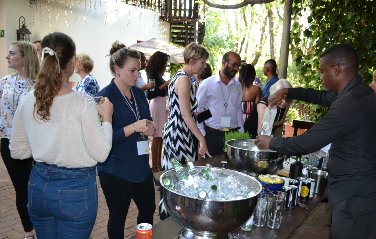 AcademyPSSA's tweet photo. We are not all work and no play @AcademyPSSA - after a productive first day of conference, we get to unwind with a Gin Bar, just because we can!
#AcademyPSSA #bridgethegap #APSSA #ginbar @Kleinkaap https://t.co/werha65YjL