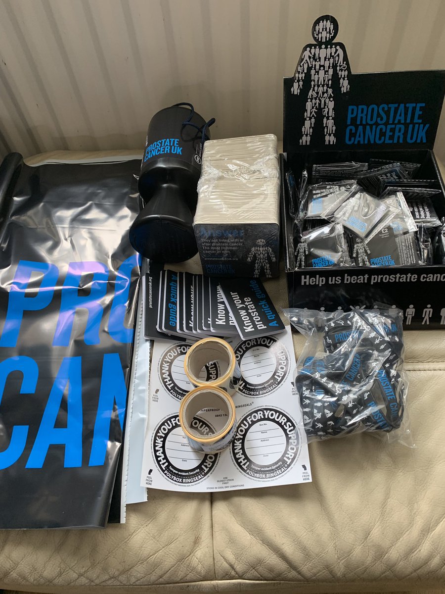 NettieEmery's tweet image. @Liversedge_FC @silsden Non league day this Sat 12th October. Many thanks to our Match ball sponsor JME plumbing &amp;amp; Heating.... @ProstateUK Pin badges and wrist bands available on the day all proceeds to charity. @nonleaguedayuk #ncel #NonLeagueDay #target500 3pm KO at clayborn.