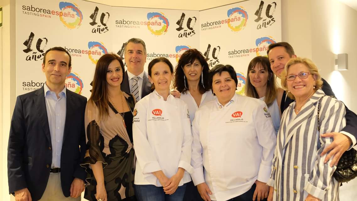 En la | Gala del décimo aniversario de Saborea España
#SaboreaEspaña #TastingSpain #VisitSpain #SaboreaEspaña10 #10años @PuertoChicoVall @SaboreaVLL @Apehva